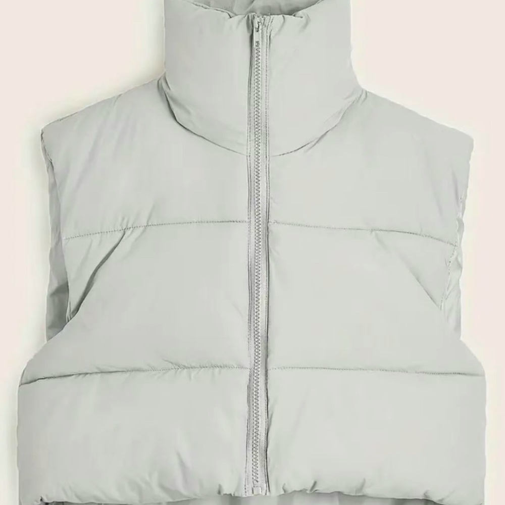 Women’s Light Gray Puffer Vest